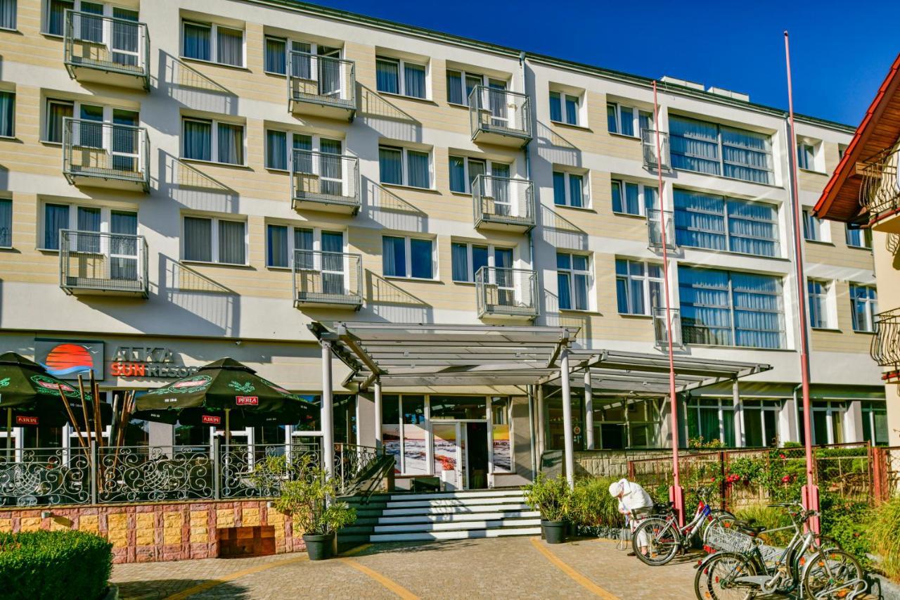 Alka Sun Resort ウストロニエ・モルスキエ エクステリア 写真