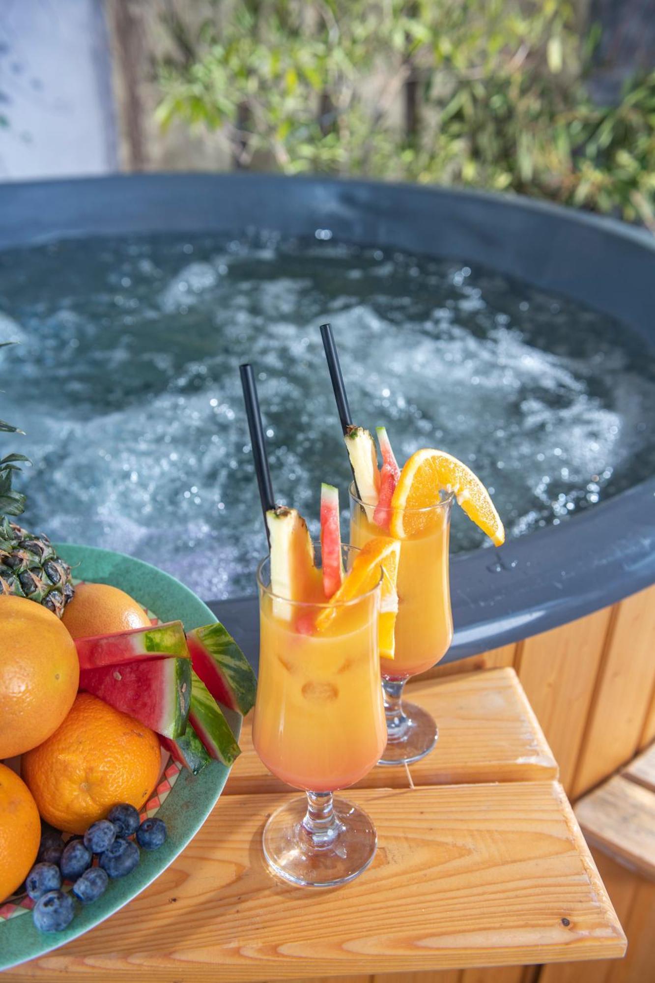 Alka Sun Resort ウストロニエ・モルスキエ エクステリア 写真