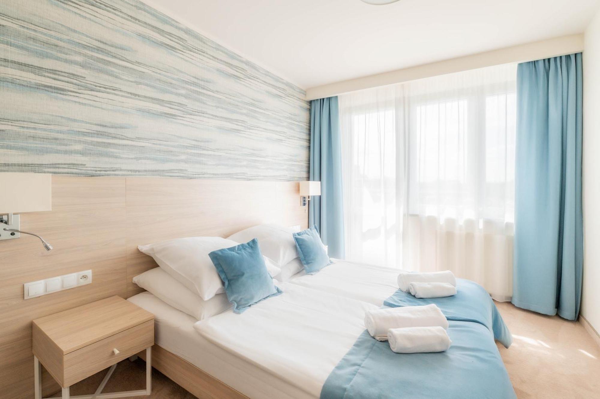 Alka Sun Resort ウストロニエ・モルスキエ エクステリア 写真